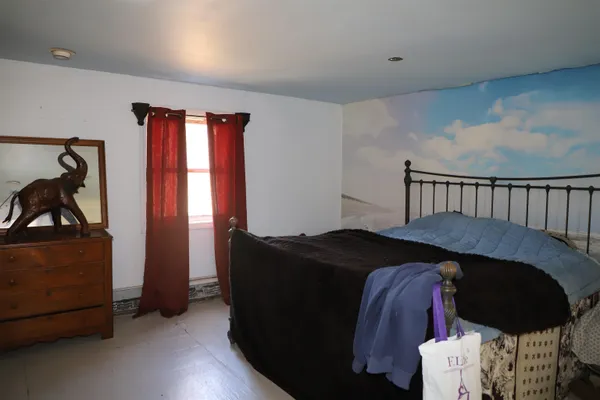 $2,500 | 85 Parker Hill Road, Rockingham, VT 05101