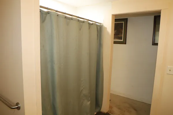 $2,500 | 85 Parker Hill Road, Rockingham, VT 05101