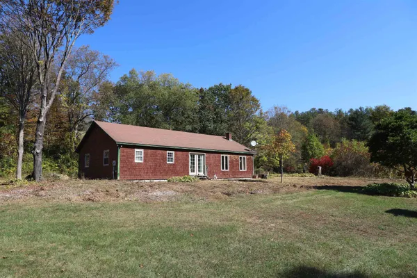 $2,500 | 85 Parker Hill Road, Rockingham, VT 05101