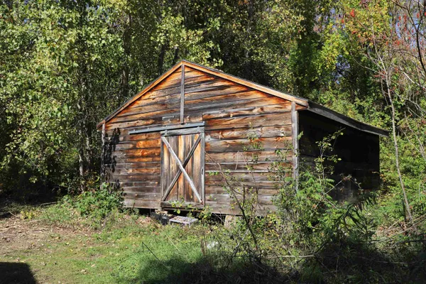 $2,500 | 85 Parker Hill Road, Rockingham, VT 05101