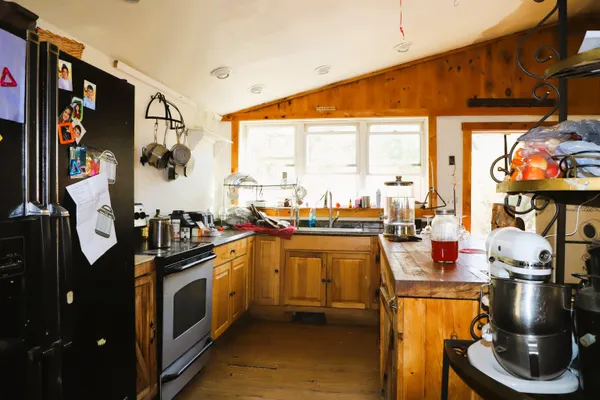 $2,500 | 85 Parker Hill Road, Rockingham, VT 05101