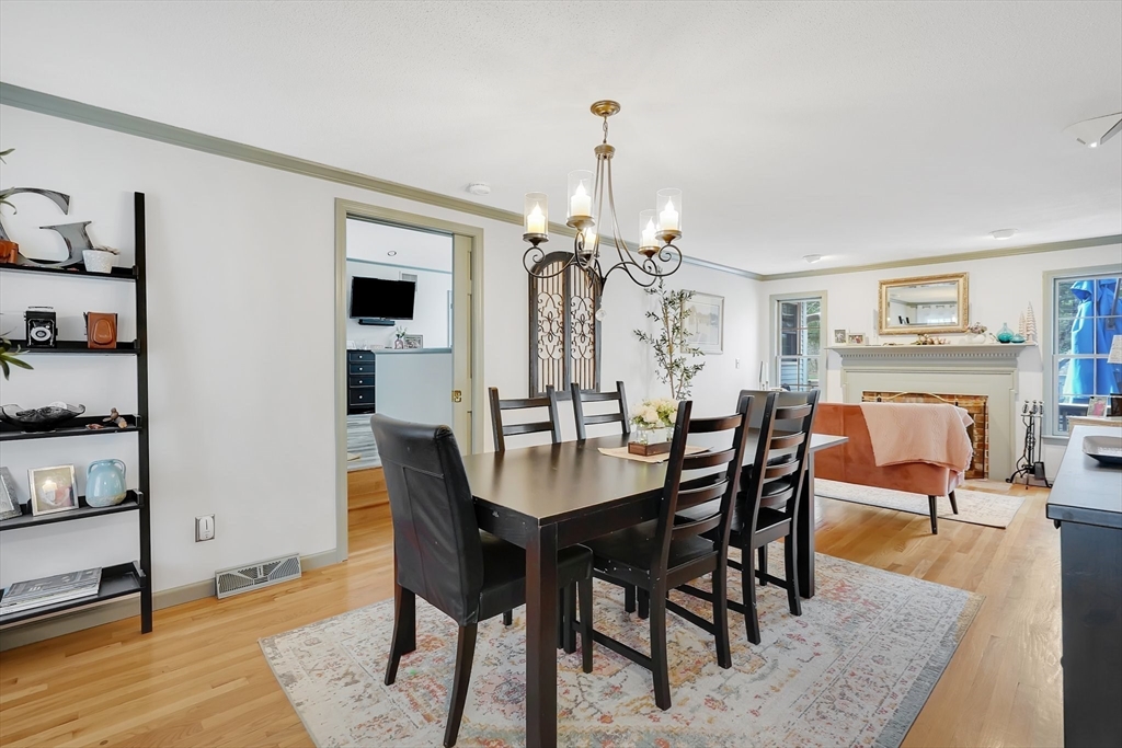 569 Somers Road East Longmeadow, MA 01028 - Photo 12 of 41 Gallery Image 12