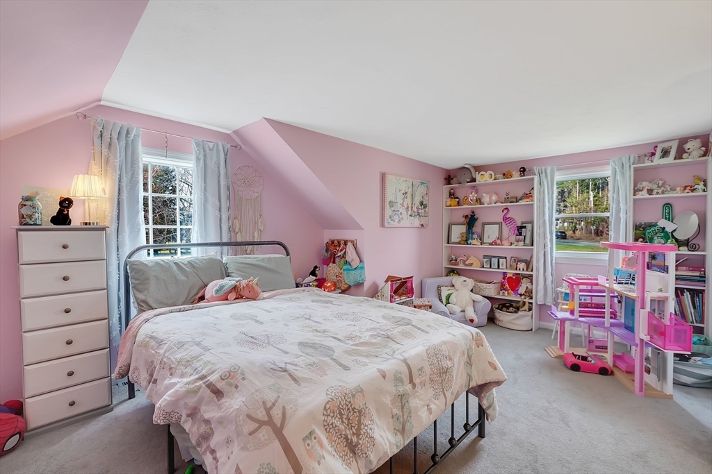 569 Somers Road East Longmeadow, MA 01028 - Photo 23 of 41 Gallery Image 23