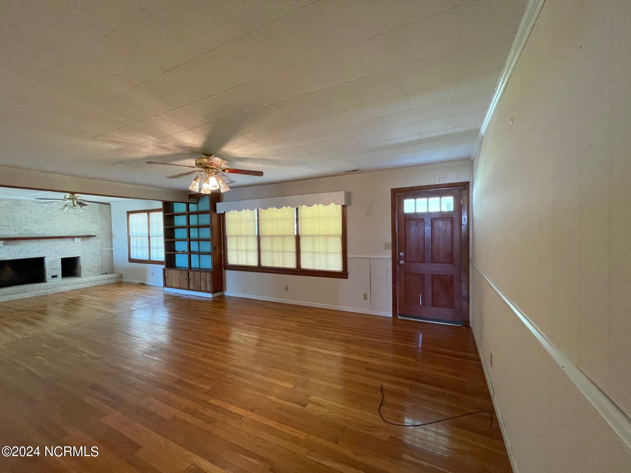 2604 Cedar Island Road Cedar Island, NC 28520 - Photo 24 of 62 Open to Dining Rm