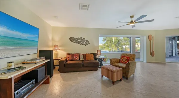 $1,685,000 | 5500 Merrimac Drive, Sarasota, FL 34231