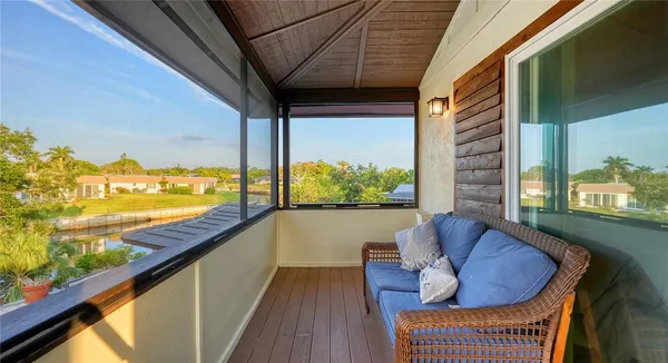 $1,685,000 | 5500 Merrimac Drive, Sarasota, FL 34231