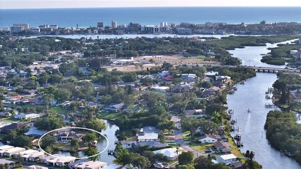 $1,685,000 | 5500 Merrimac Drive, Sarasota, FL 34231