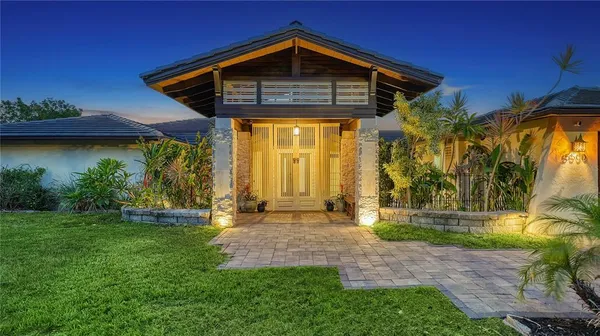 $1,685,000 | 5500 Merrimac Drive, Sarasota, FL 34231