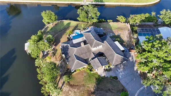 $1,685,000 | 5500 Merrimac Drive, Sarasota, FL 34231