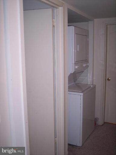 2216 Castle Rock Square, Unit 21C Reston, VA 20191 - Photo 5 of 5 Laundry Area 1