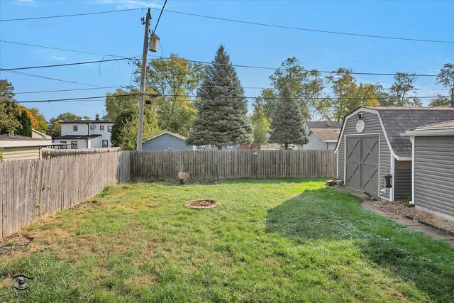 $290,000 | 14341 Kenton Avenue, Midlothian, IL 60445