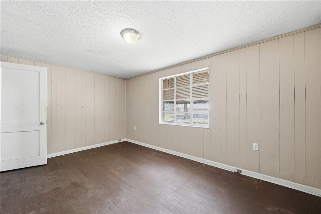 48 Horton Street Winder, GA 30680 - Photo 2 of 33