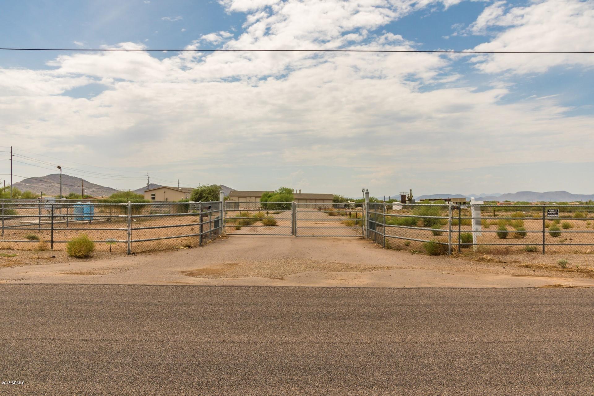 1512 West Irvine Road, Unit 3 Phoenix, AZ 85086 - Photo 15 of 25 0018-Irvine (18)