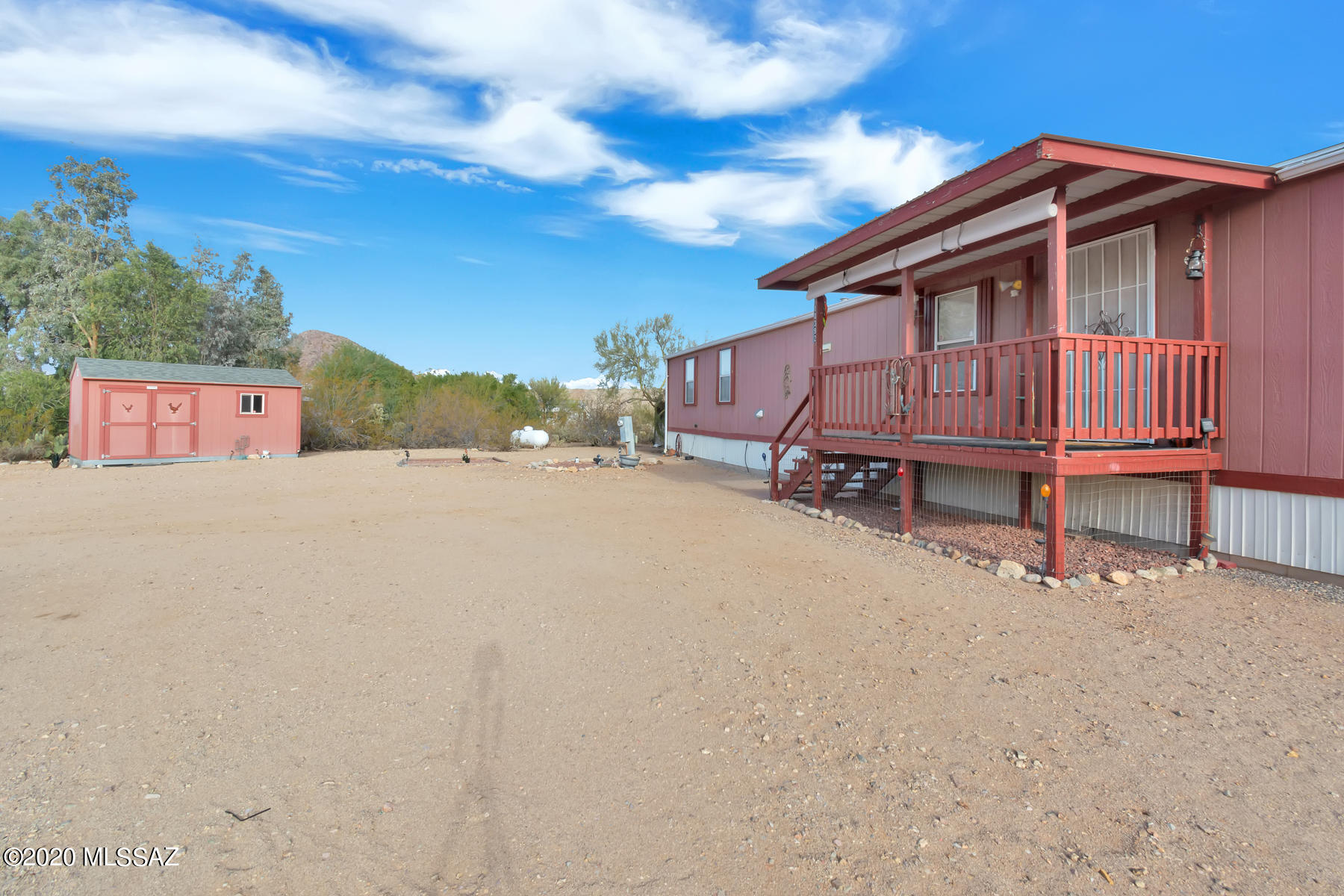 10392 West Massingale Road Tucson, AZ 85743 - Photo 4 of 24