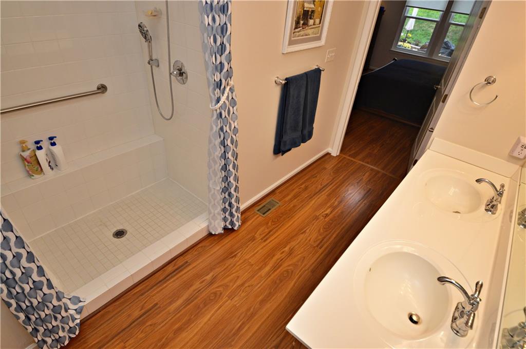 304 Ranchero Drive Coraopolis, PA 15108 - Photo 24 of 50 Gallery Image 24