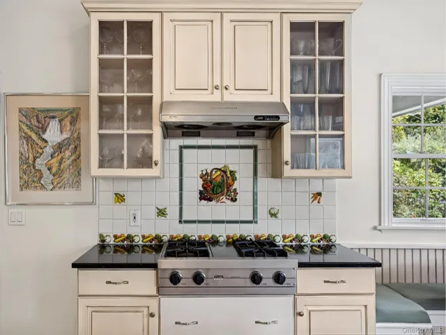 $3,275,000 | 12 Laila Lane, Remsenburg, NY 11960