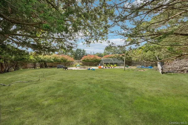 $2,675,000 | 12 Laila Lane, Remsenburg, NY 11960