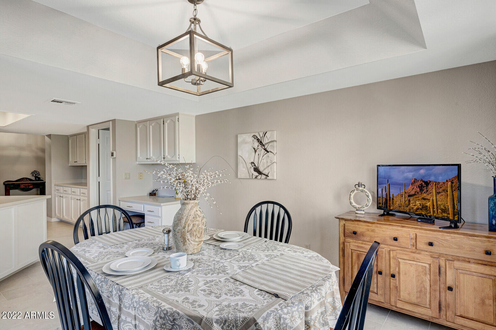18425 East 4 Peaks Boulevard Rio Verde, AZ 85263 - Photo 20 of 75 Dining Area next to Kitchen