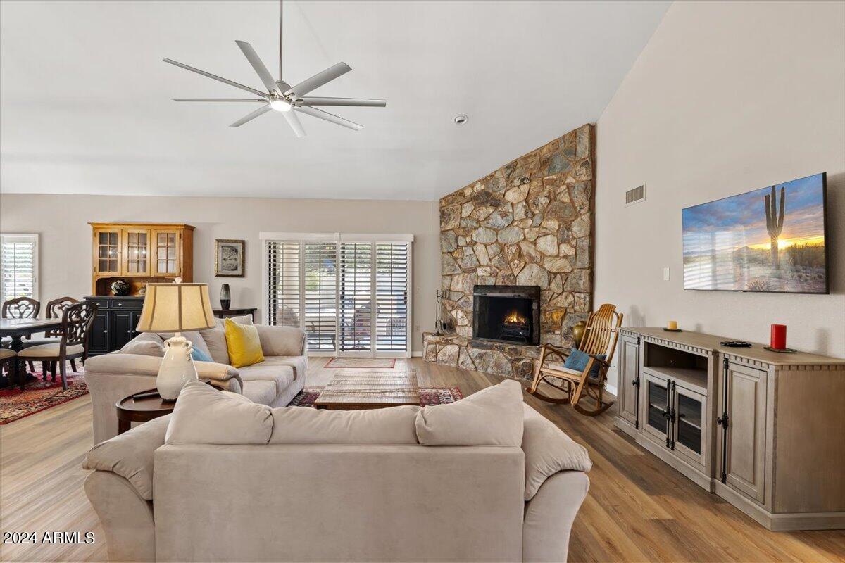 18425 East 4 Peaks Boulevard Rio Verde, AZ 85263 - Photo 10 of 75 Living Room with patio exit