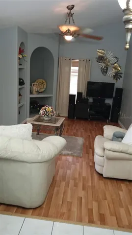 $355,000 | 875 High Pointe Circle, Minneola, FL 34715