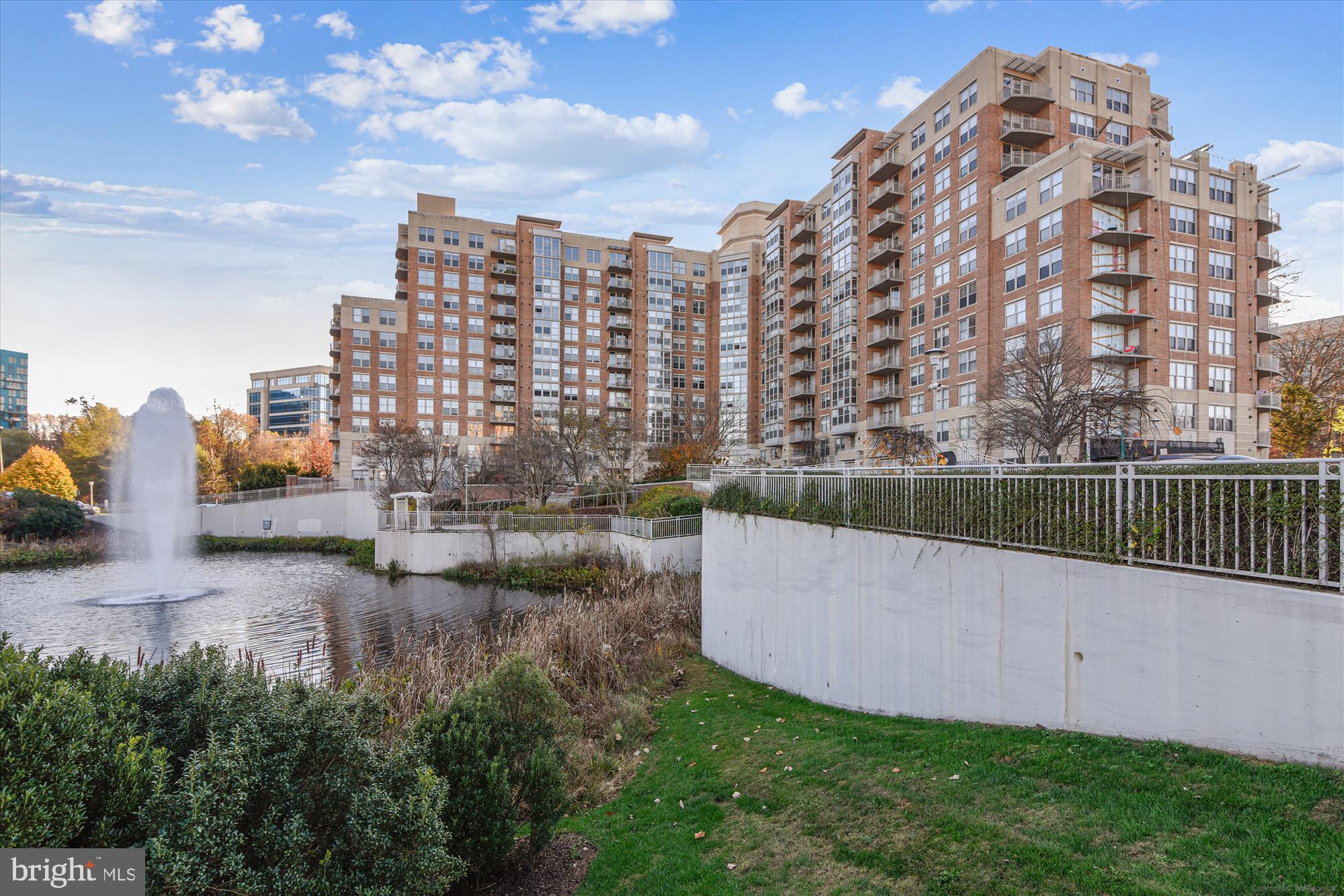 11800 Sunset Hills Road, Unit 606 Reston, VA 20190 - Photo 24 of 44