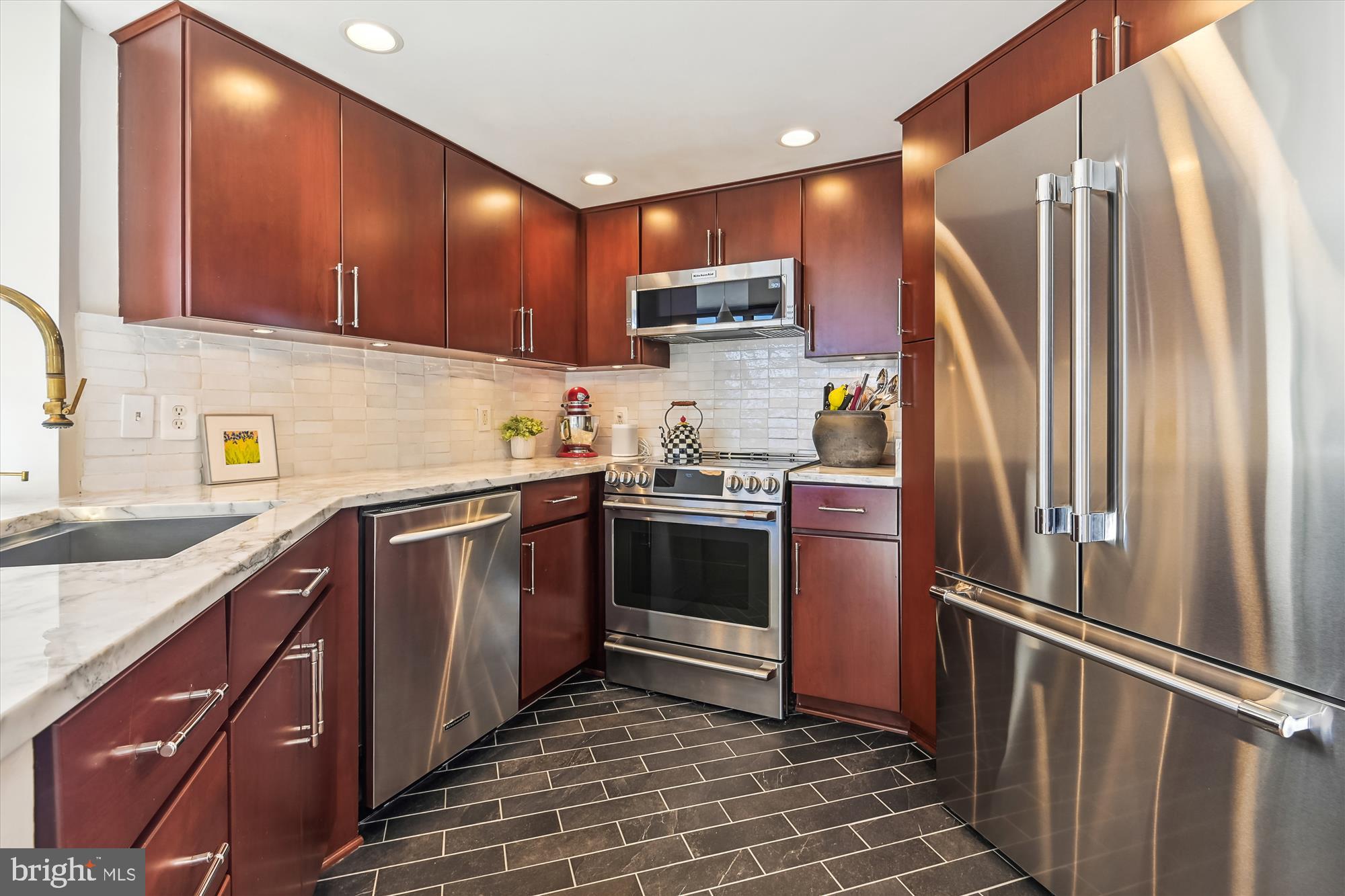 11800 Sunset Hills Road, Unit 606 Reston, VA 20190 - Photo 8 of 44