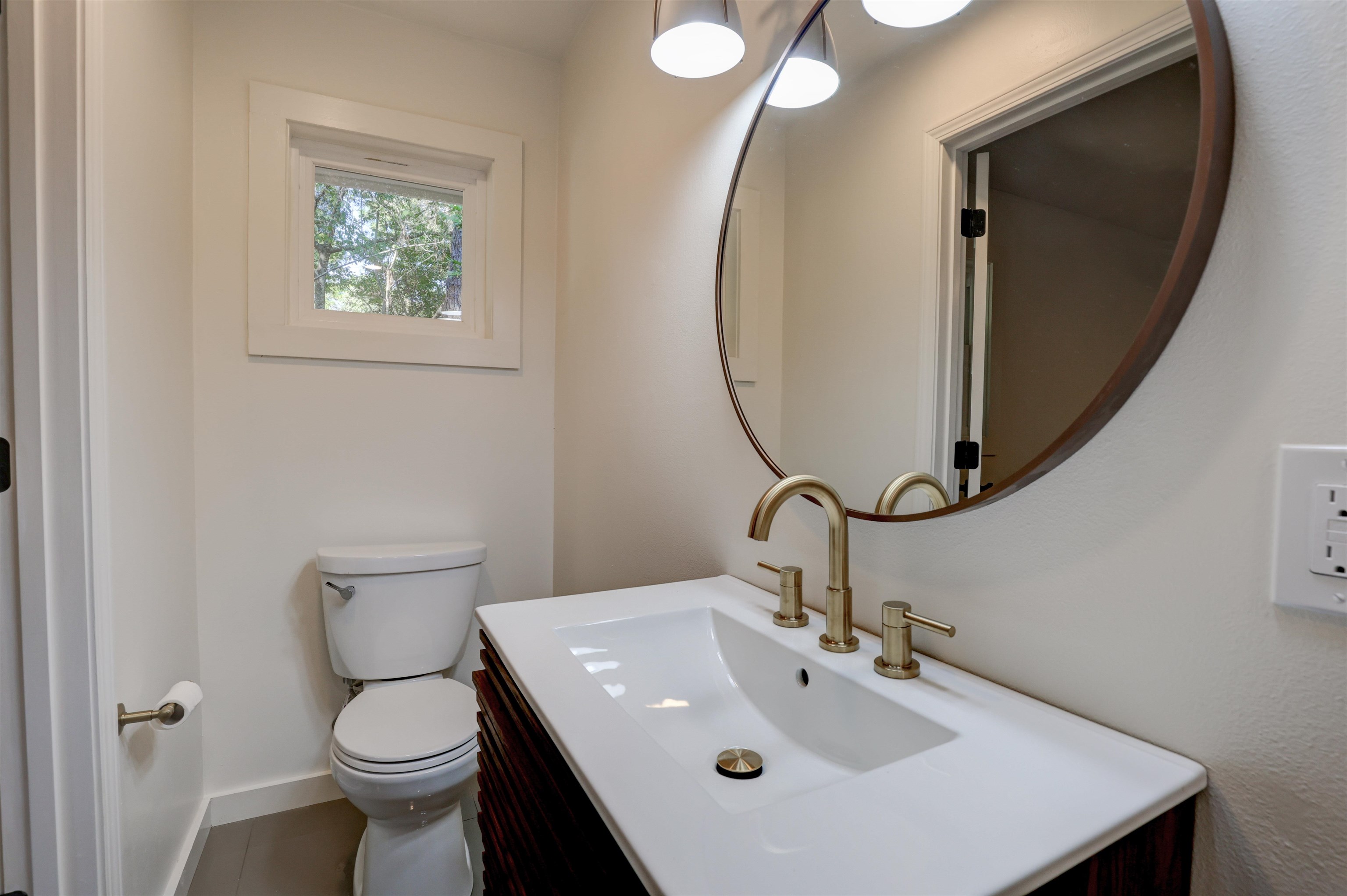 353 Patlynn Drive Fairhope, AL 36532 - Photo 12 of 22