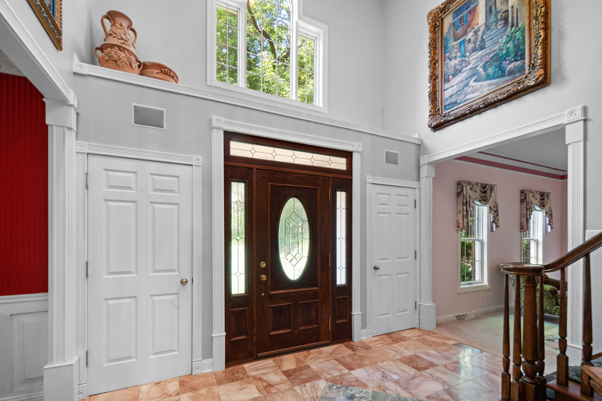N27W5230 Hamilton Road Cedarburg, WI 53012 - Photo 5 of 67 Grand Foyer