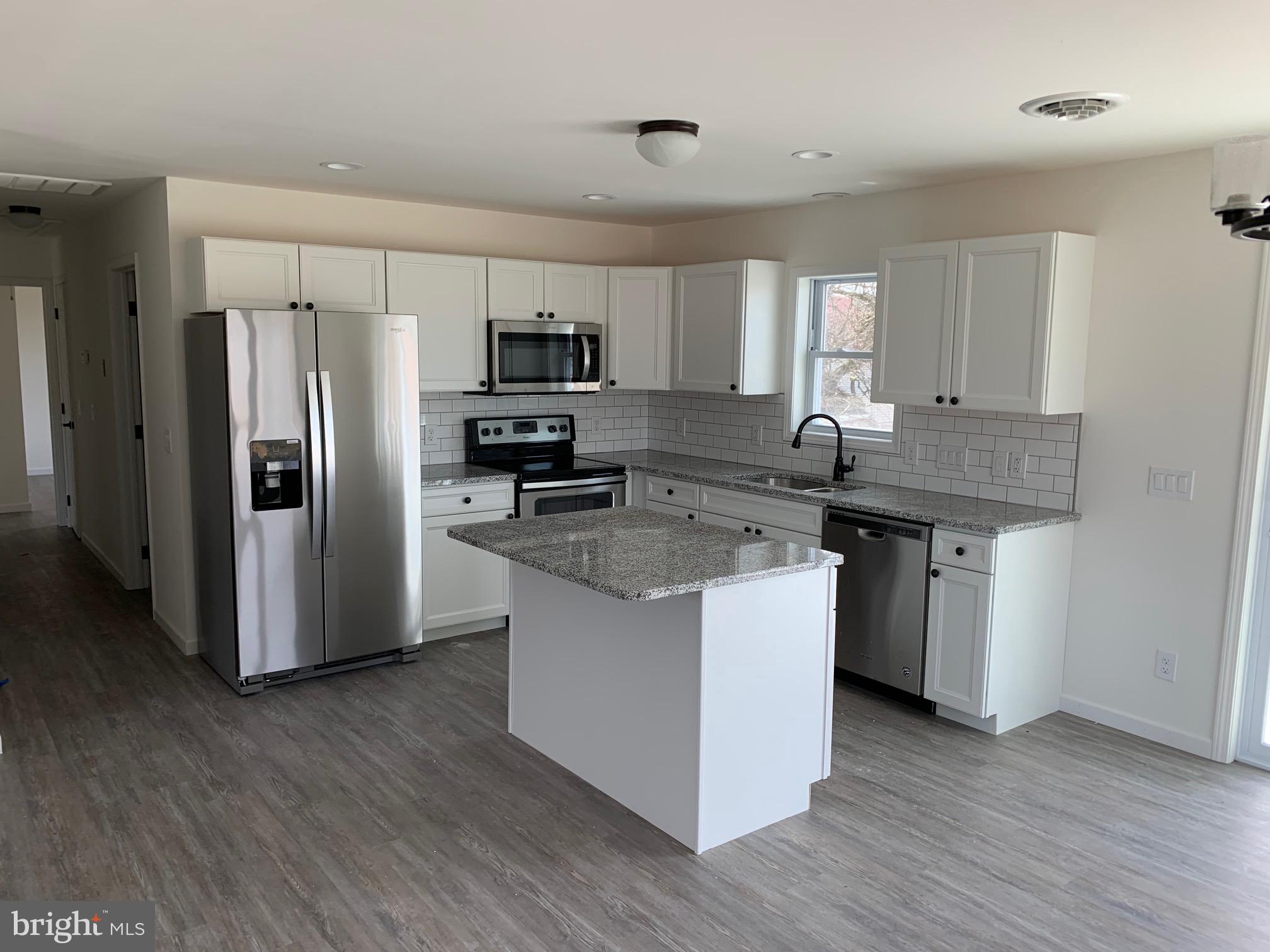 137 Princeton Road Pennsville, NJ 08070 - Photo 11 of 23 Kitchen
