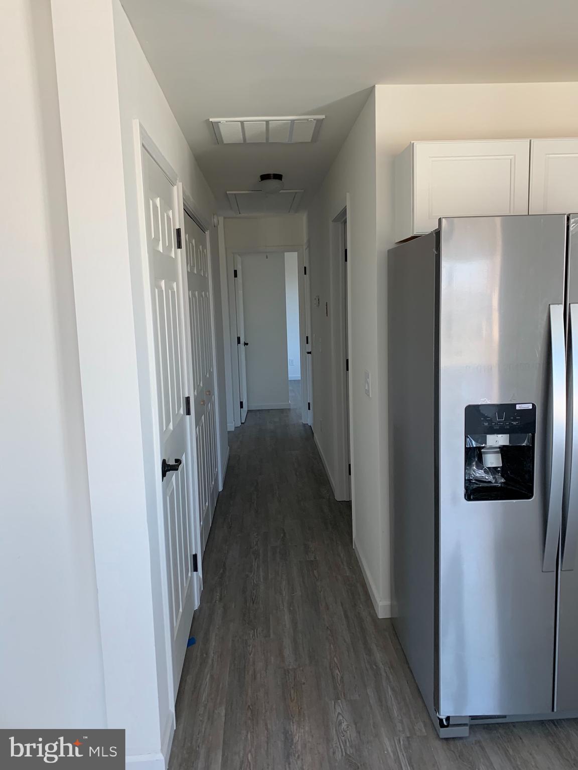 137 Princeton Road Pennsville, NJ 08070 - Photo 12 of 23 Hallway
