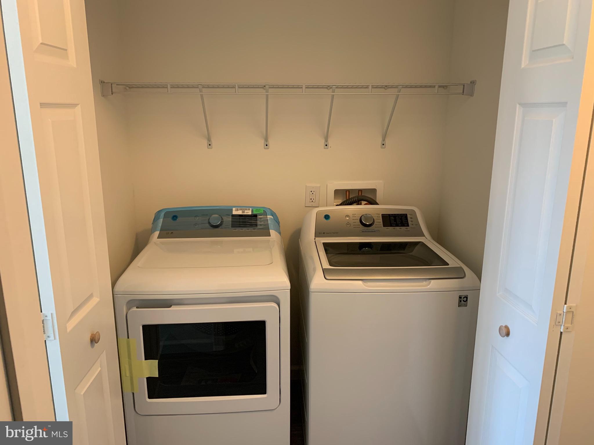 137 Princeton Road Pennsville, NJ 08070 - Photo 13 of 23 Laundry off Hallway