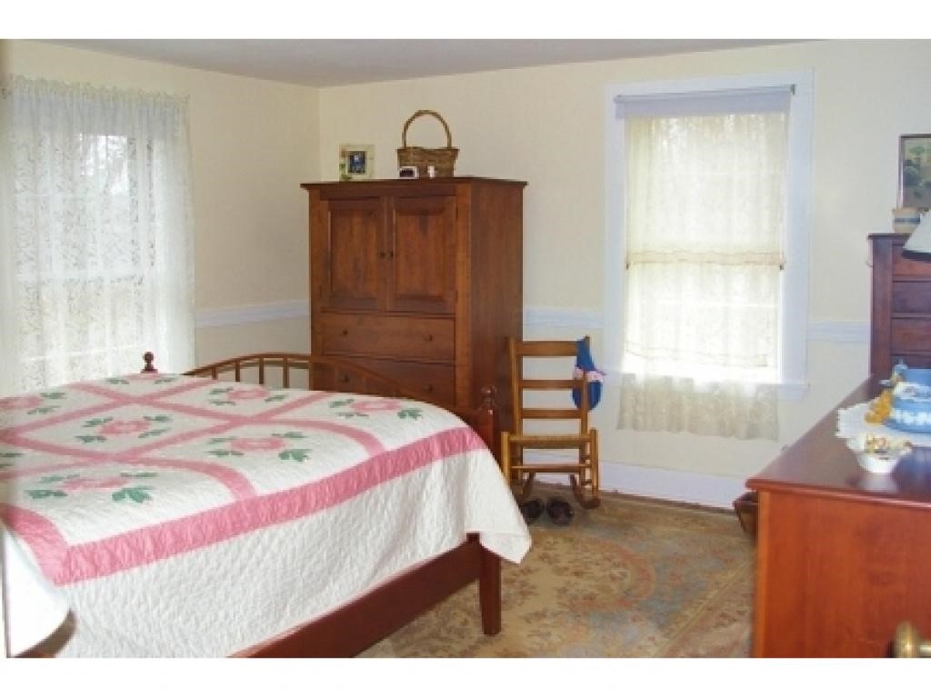 283 Poocham Road Westmoreland, NH 03467 - Photo 25 of 36