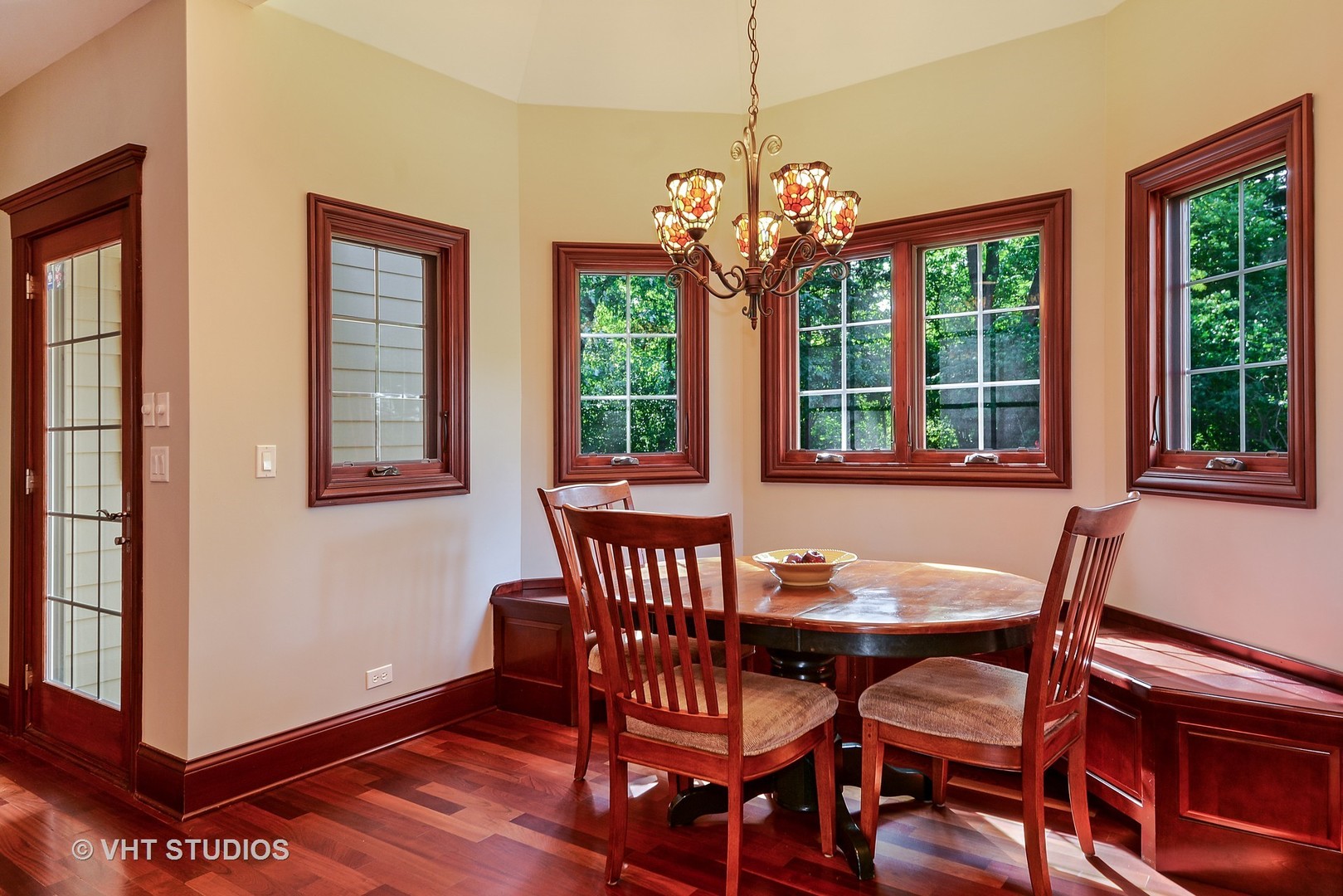 913 Riedy Road Lisle, IL 60532 - Photo 11 of 42