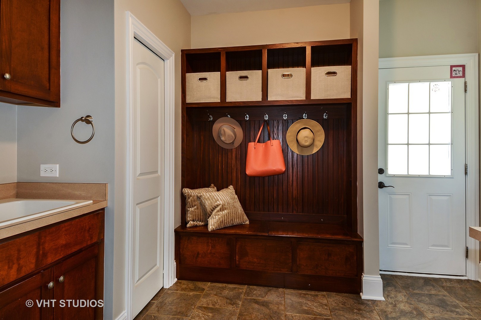 913 Riedy Road Lisle, IL 60532 - Photo 17 of 42