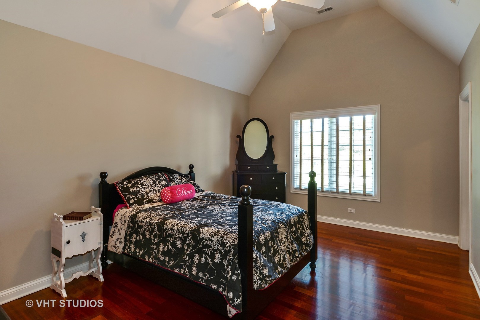 913 Riedy Road Lisle, IL 60532 - Photo 20 of 42