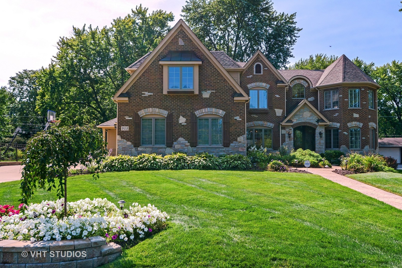 913 Riedy Road Lisle, IL 60532 - Photo 35 of 42