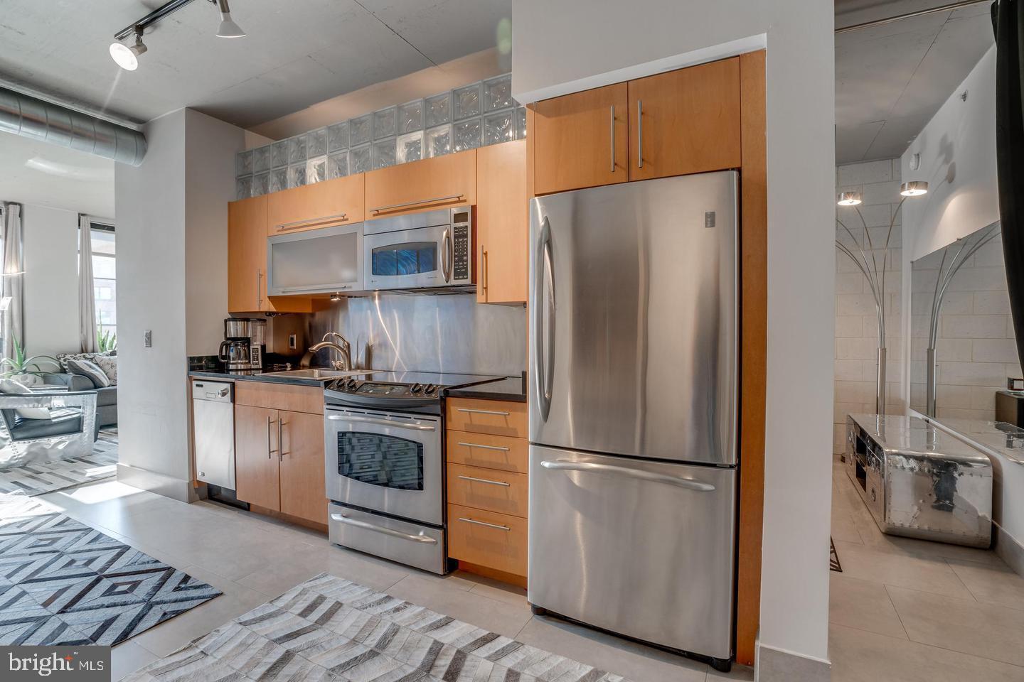1133 14th Street Northwest, Unit 1010 Washington, DC 20005 - Photo 19 of 39