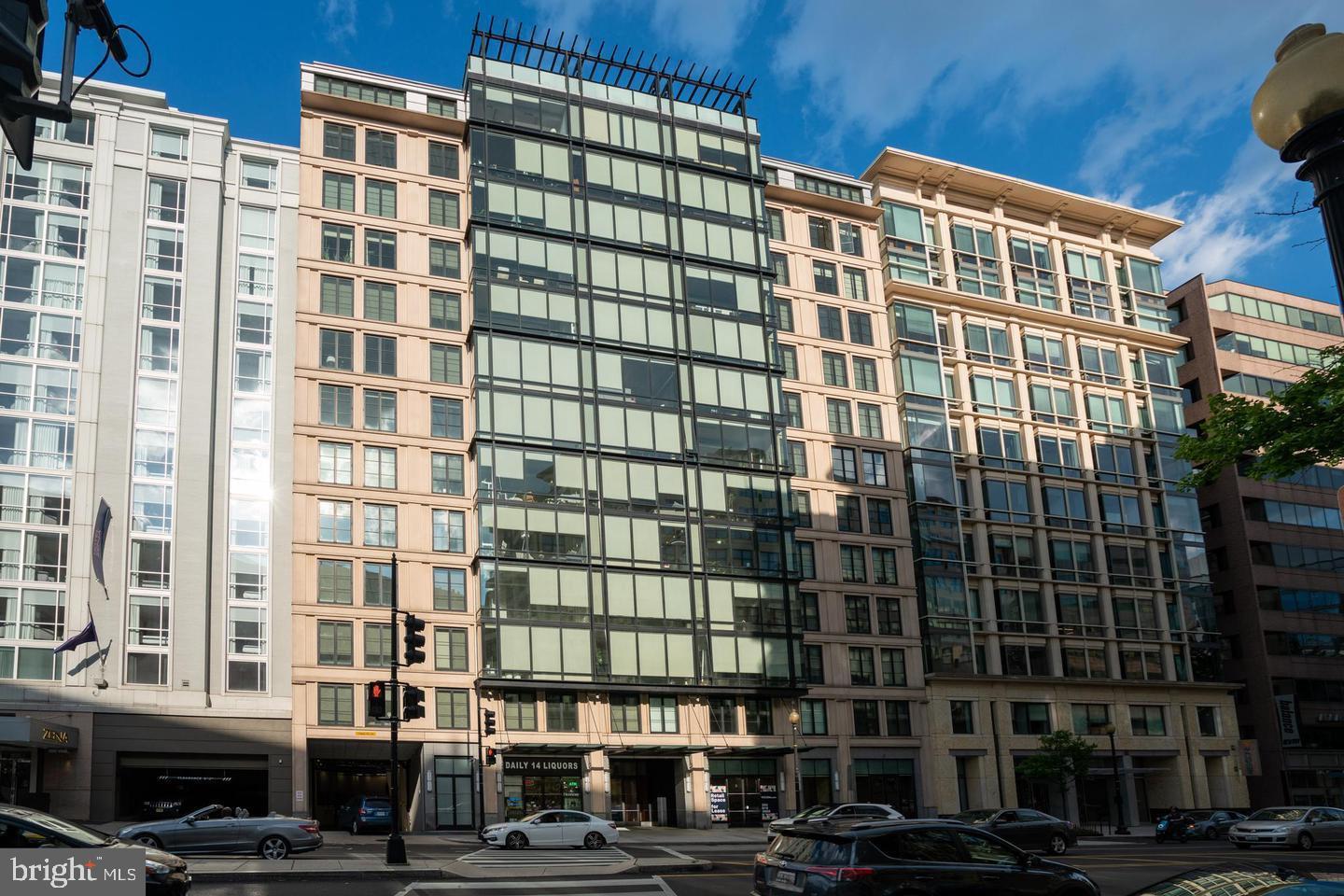 1133 14th Street Northwest, Unit 1010 Washington, DC 20005 - Photo 2 of 39