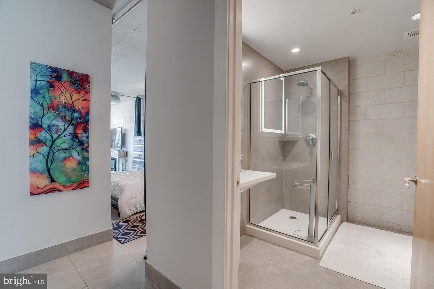 1133 14th Street Northwest, Unit 1010 Washington, DC 20005 - Photo 27 of 39