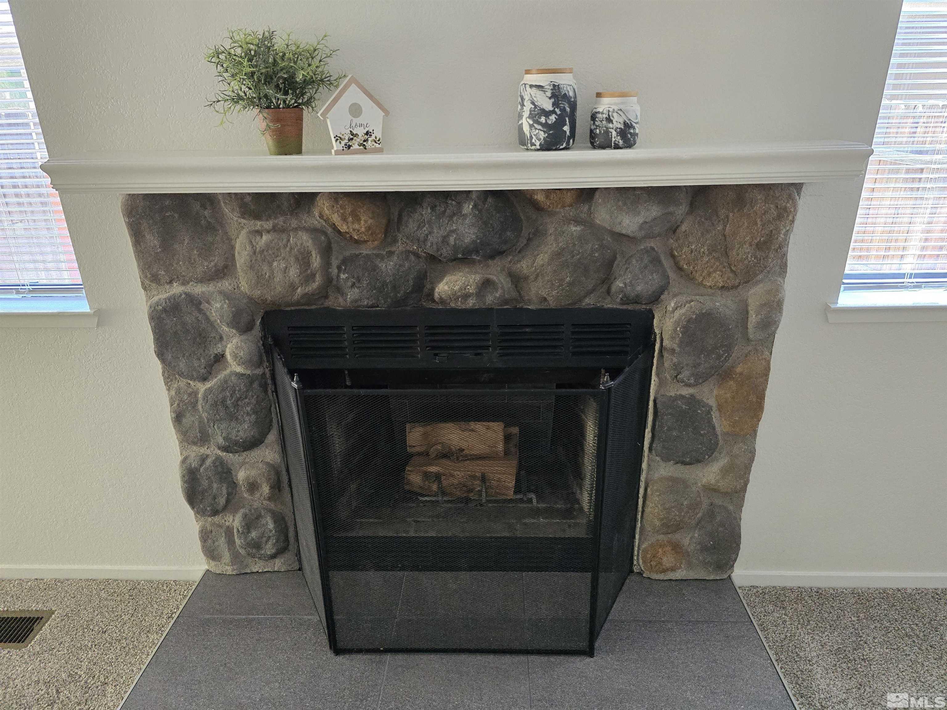 1810 Grand Point Way Reno, NV 89523 - Photo 7 of 23 Photo 7