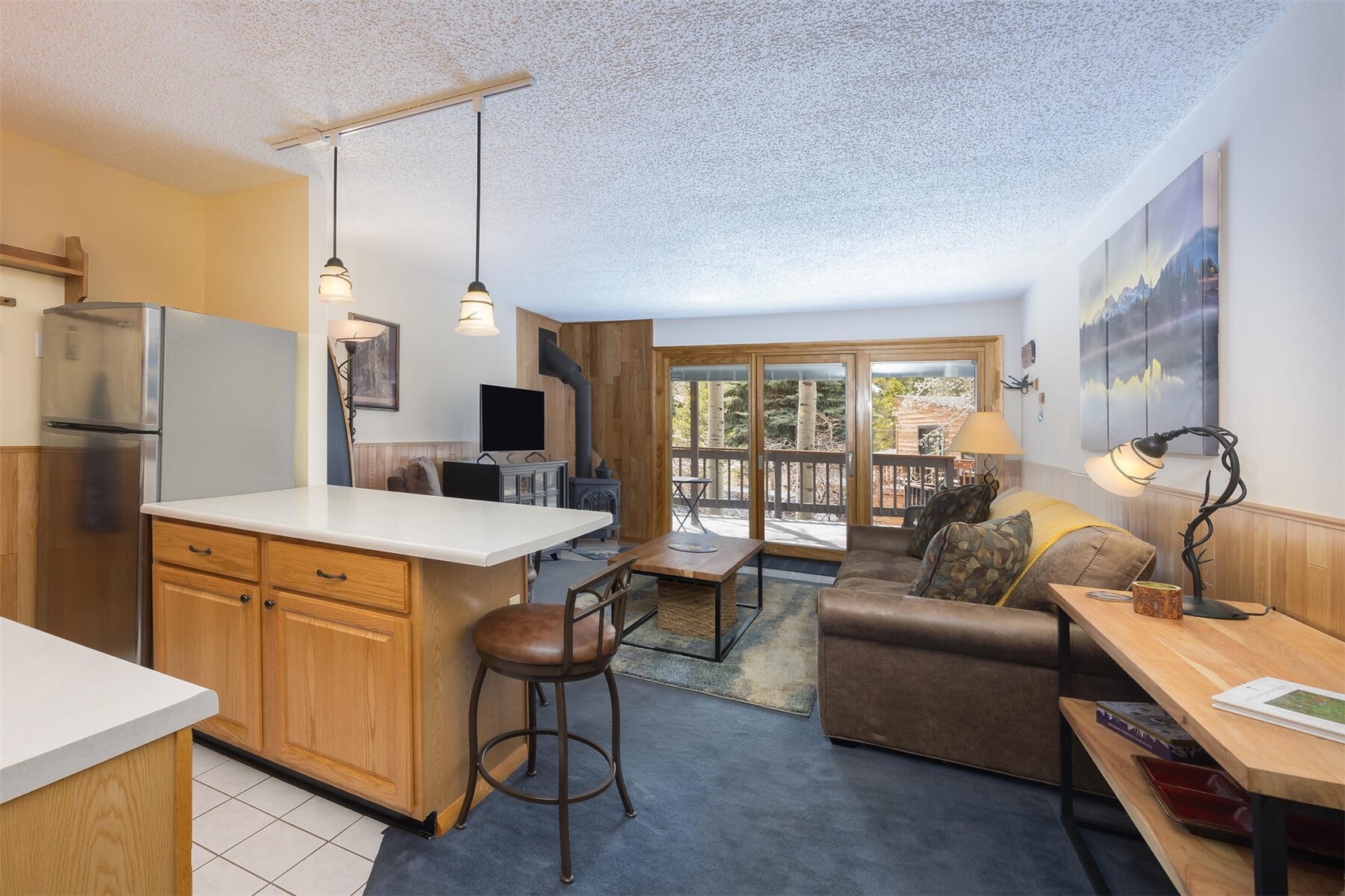 1513 East Keystone Road, Unit 2963 Keystone, CO 80435 - Photo 11 of 37 Kitchen and Living room looking out toward large balcony!