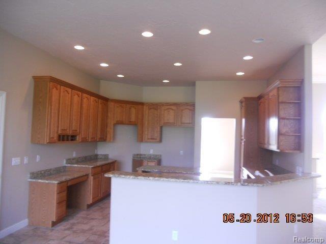 1055 Meanwell Road Dundee, MI 48131 - Photo 6 of 19 1055 Meanwell kitchen.JPG