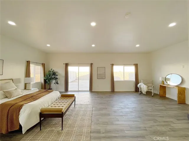 $5,200 | 512 South Barranca Avenue, West Covina, CA 91791