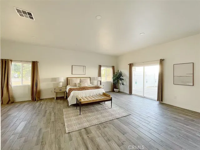 $5,200 | 512 South Barranca Avenue, West Covina, CA 91791