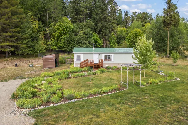 $325,000 | 2516 Burgess Road, Addy, WA 99101