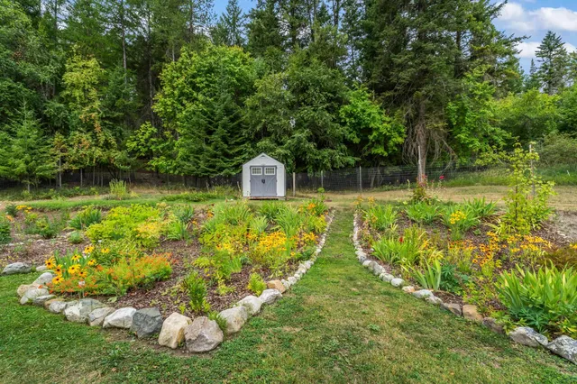 $325,000 | 2516 Burgess Road, Addy, WA 99101