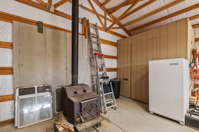 $325,000 | 2516 Burgess Road, Addy, WA 99101