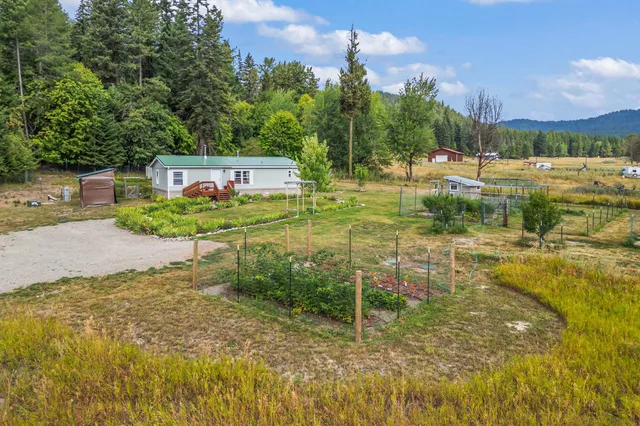$325,000 | 2516 Burgess Road, Addy, WA 99101