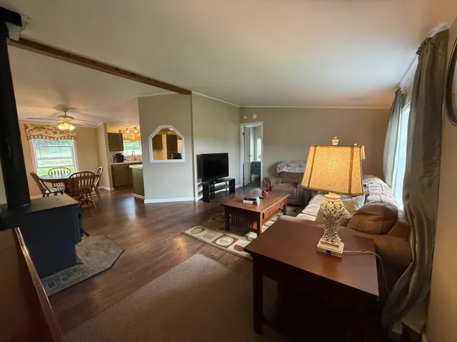 $325,000 | 2516 Burgess Road, Addy, WA 99101