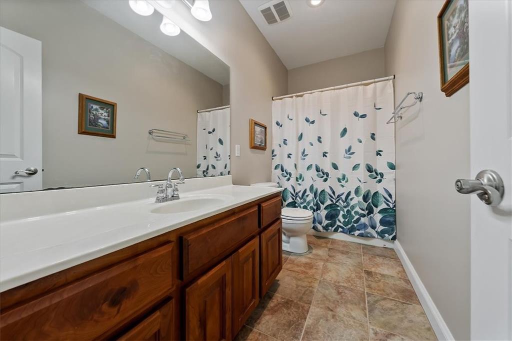 6989 141st Street Basehor, KS 66007 - Photo 31 of 49